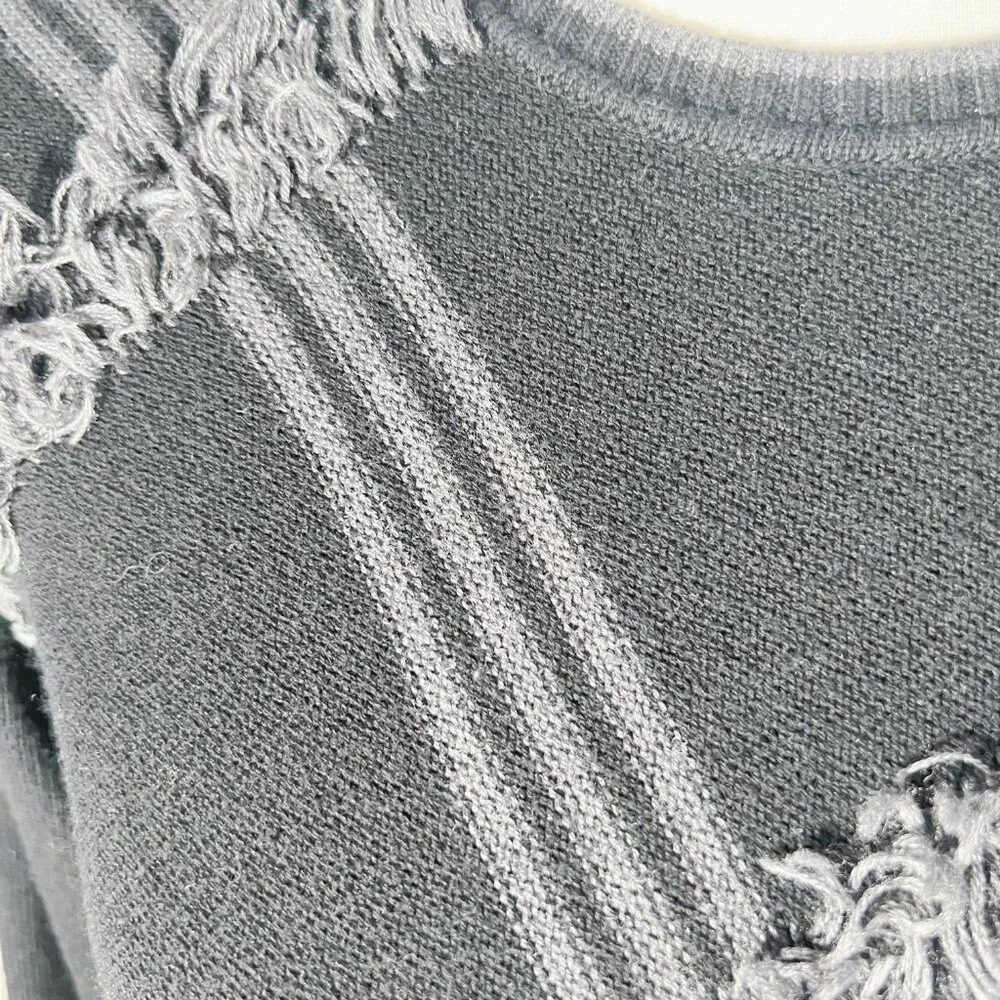 Vintage Bass Black and Grey Plaid Sweater Fringe Women's Size M Grunge Punk - Picture 7 of 7